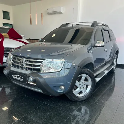 RENAULT DUSTER 2.0 DYNAMIQUE 4X2 16V FLEX 4P AUTOMÁTICO