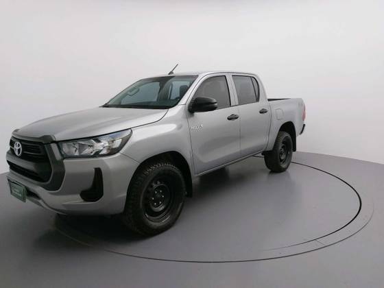 TOYOTA HILUX 2.8 D-4D TURBO DIESEL CHASSI 4X4 MANUAL