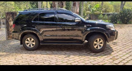 TOYOTA HILUX SW4 3.0 SRV 4X4 16V TURBO INTERCOOLER DIESEL 4P MANUAL