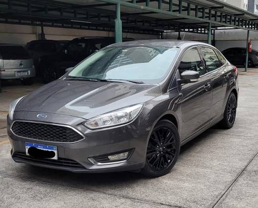 FORD FOCUS 2.0 SE FASTBACK 16V FLEX 4P POWERSHIFT