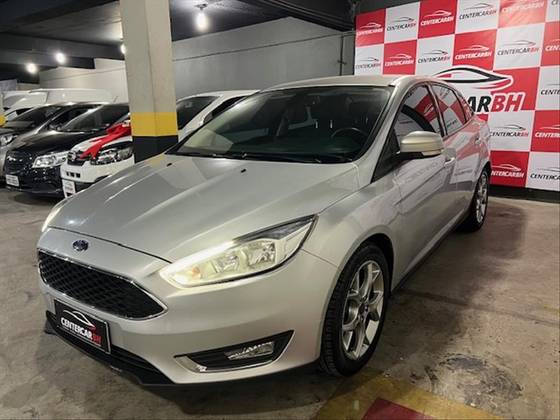 FORD FOCUS 2.0 SE PLUS 16V FLEX 4P POWERSHIFT