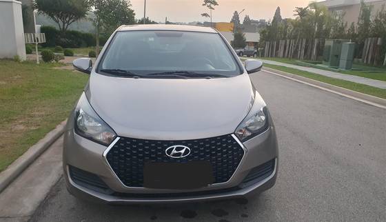 HYUNDAI HB20 1.0 COMFORT PLUS 12V FLEX 4P MANUAL