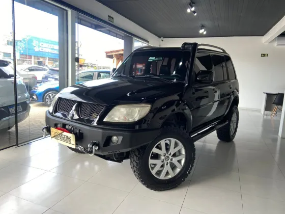 MITSUBISHI PAJERO TR4 2.0 4X4 16V FLEX 4P MANUAL