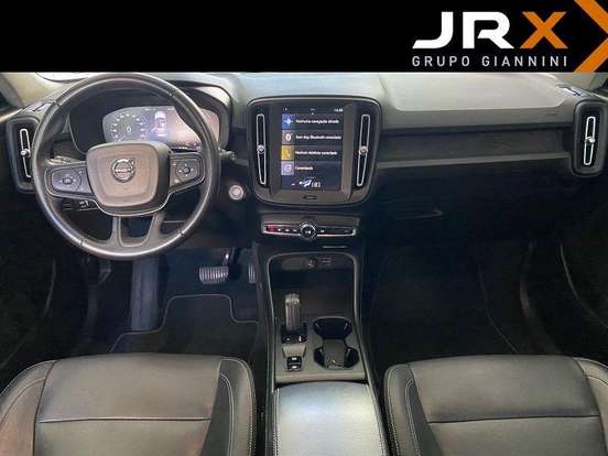 VOLVO-XC40-2.0 T4 GASOLINA GEARTRONIC VOLVO-XC40-2018