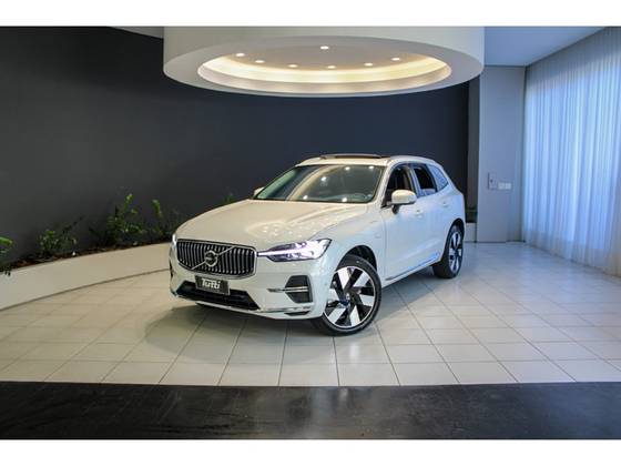 VOLVO XC60 2.0 T8 RECHARGE ULTIMATE AWD GEARTRONIC