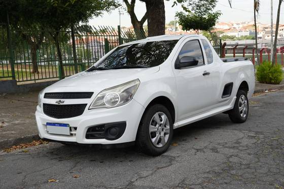 CHEVROLET MONTANA 1.4 MPFI LS CS 8V FLEX 2P MANUAL