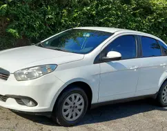 FIAT GRAND SIENA 1.4 MPI 8V TETRAFUEL 4P MANUAL FIAT GRAND SIENA 1.4 MPI 8V TETRAFUEL 4P MANUAL