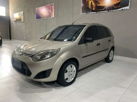 FORD FIESTA 1.6 ROCAM HATCH 8V FLEX 4P MANUAL