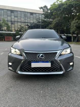 LEXUS CT200H 1.8 LUXURY 16V HÍBRIDO 4P AUTOMÁTICO