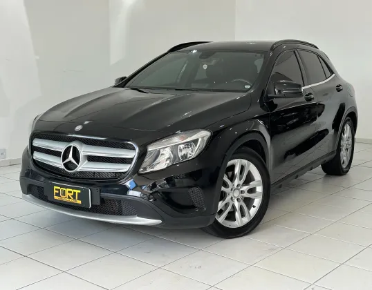 MERCEDES-BENZ GLA 200 1.6 CGI STYLE 16V TURBO GASOLINA 4P AUTOMÁTICO