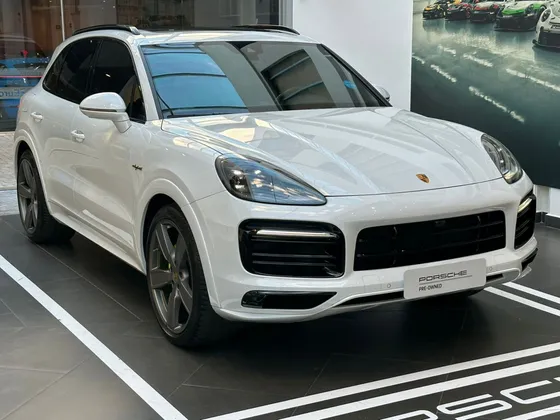 PORSCHE CAYENNE 3.0 V6 E-HYBRID PLATINUM EDITION AWD TIPTRONIC S