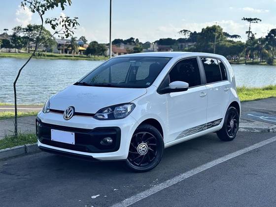 VOLKSWAGEN UP 1.0 170 TSI TOTAL FLEX CONNECT 4P MANUAL