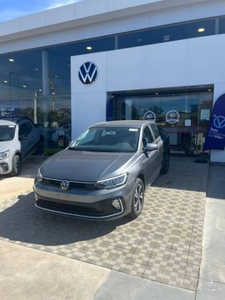 VOLKSWAGEN VIRTUS 1.0 200 TSI HIGHLINE AUTOMÁTICO