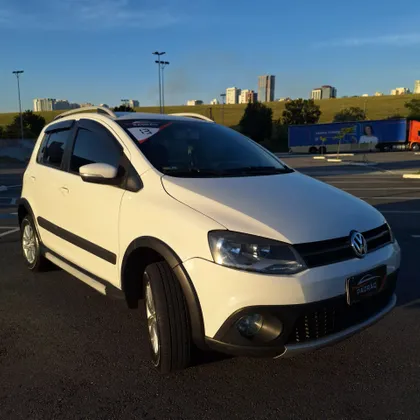 VOLKSWAGEN CROSSFOX 1.6 MI FLEX 8V 4P MANUAL