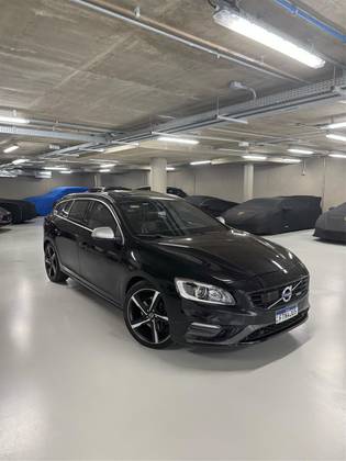 VOLVO V60 3.0 T6 R DESIGN 24V TURBO GASOLINA 4P AUTOMATIZADO