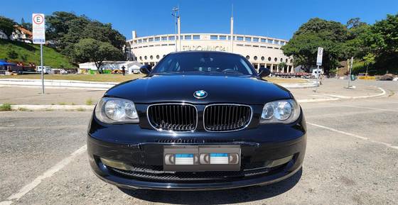 BMW 118i 1.8 UE71 16V GASOLINA 4P AUTOMÁTICO