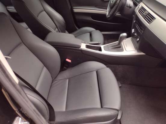 BMW-320i-2.0 16V GASOLINA 4P AUTOMÁTICO BMW-320i-2009
