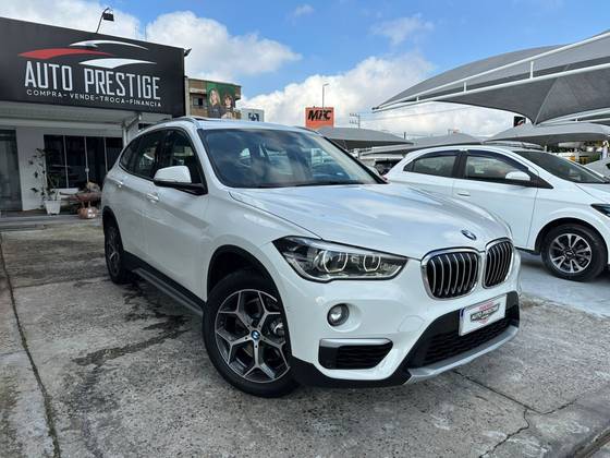 BMW X1 2.0 16V TURBO ACTIVEFLEX SDRIVE20I X-LINE 4P AUTOMÁTICO