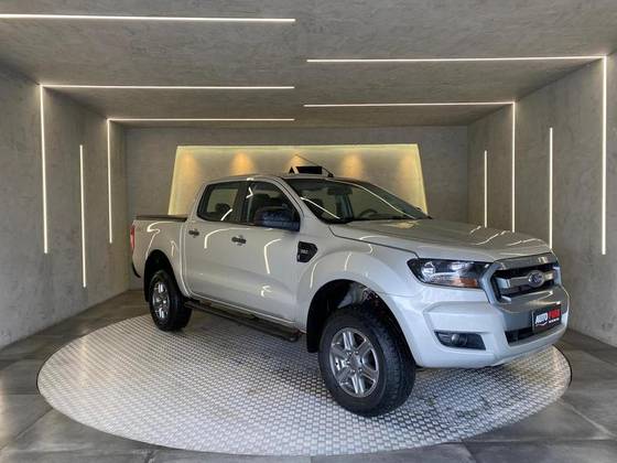 FORD RANGER 2.2 XLS 4X4 CD 16V DIESEL 4P MANUAL