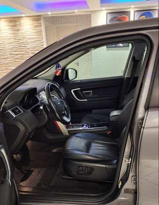 LAND ROVER-DISCOVERY SPORT-2015