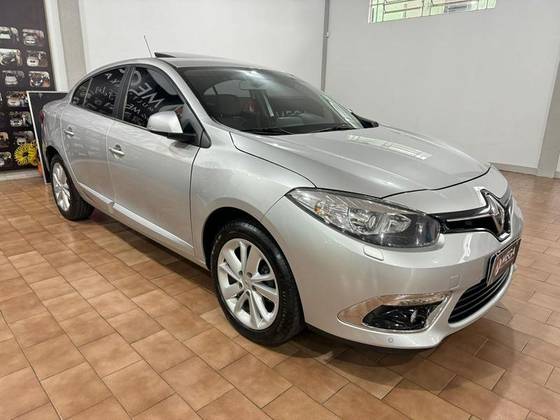 RENAULT FLUENCE 2.0 PRIVILÉGE 16V FLEX 4P AUTOMÁTICO