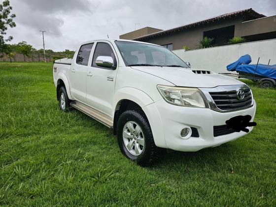 TOYOTA HILUX 3.0 SRV 4X4 CD 16V TURBO INTERCOOLER DIESEL 4P MANUAL