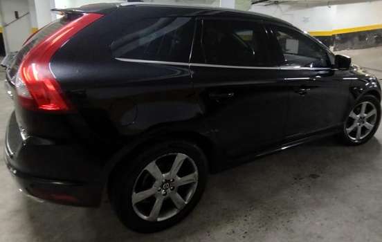 VOLVO-XC60-2013