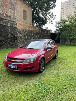 CHEVROLET VECTRA 2.0 MPFI GT HATCH 8V FLEX 4P MANUAL