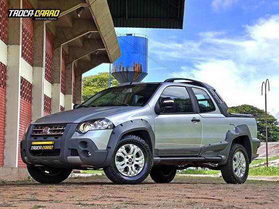 FIAT STRADA 1.8 MPI ADVENTURE CD 16V FLEX 2P MANUAL