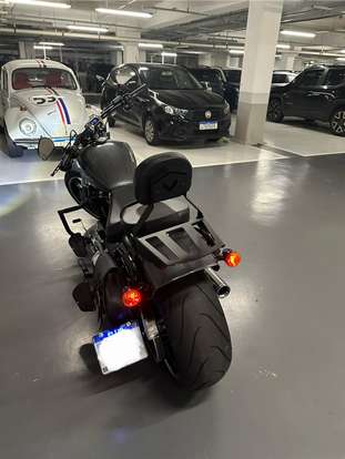HARLEY-DAVIDSON-SOFTAIL BREAKOUT 114-2021