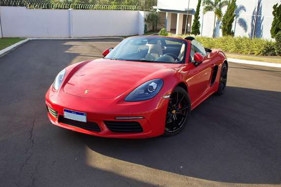 PORSCHE-718-2018