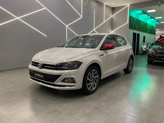 VOLKSWAGEN POLO 1.0 200 TSI HIGHLINE AUTOMÁTICO