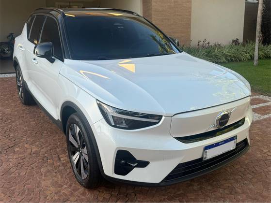 VOLVO XC40 P6 RECHARGE ELECTRIC PLUS