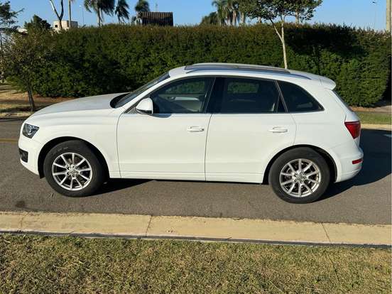 AUDI-Q5-2.0 TFSI ATTRACTION 16V 211CV GASOLINA 4P AUTOMÁTICO AUDI-Q5-2011