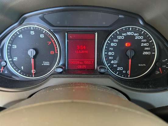 AUDI-Q5-2.0 TFSI ATTRACTION 16V 211CV GASOLINA 4P AUTOMÁTICO AUDI-Q5-2011