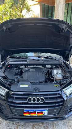 AUDI-Q5-2019