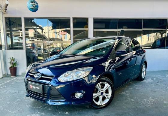 FORD FOCUS 1.6 SE 16V FLEX 4P MANUAL