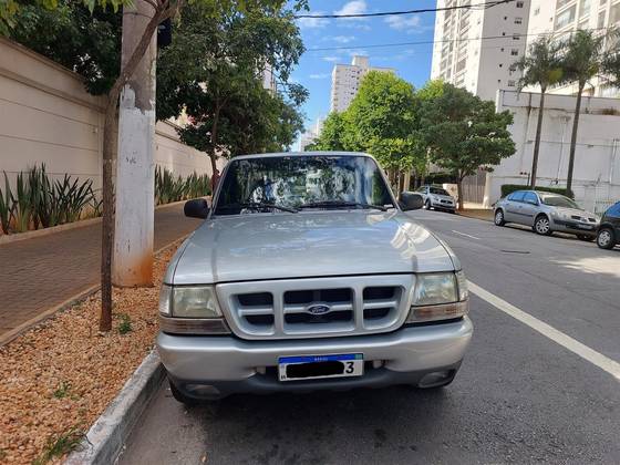 FORD RANGER 2.3 XLS 4X2 CS 16V GASOLINA 2P MANUAL