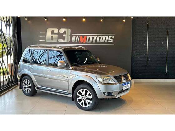 MITSUBISHI PAJERO TR4 2.0 4X4 16V 140CV FLEX 4P AUTOMÁTICO