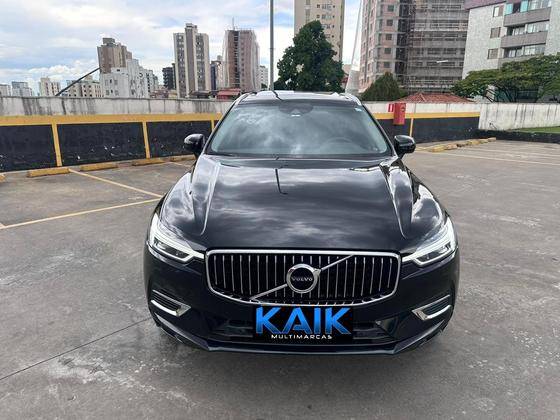 VOLVO XC60 2.0 T8 HYBRID MOMENTUM AWD GEARTRONIC