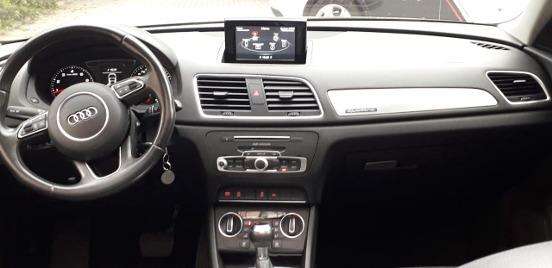 AUDI-Q3-2015
