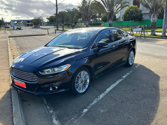 FORD FUSION 2.0 TITANIUM 16V HÍBRIDO 4P AUTOMÁTICO