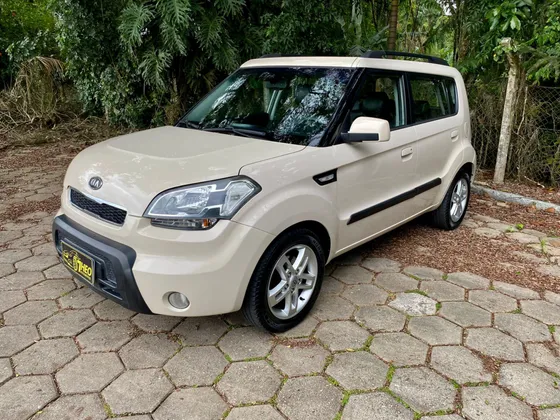 KIA SOUL 1.6 EX 16V FLEX 4P AUTOMÁTICO