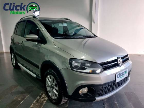 VOLKSWAGEN CROSSFOX 1.6 MI FLEX 8V 4P MANUAL