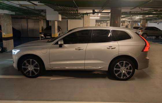 VOLVO XC60 2.0 T8 HYBRID INSCRIPTION AWD GEARTRONIC