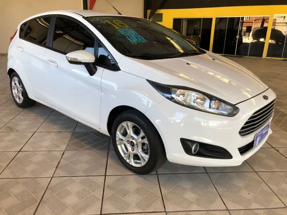 FORD FIESTA 1.6 SE HATCH 16V FLEX 4P MANUAL