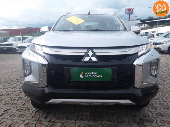 MITSUBISHI L200 TRITON 2.4 16V TURBO DIESEL SPORT HPE-S CD 4P 4X4 AUTOMÁTICO