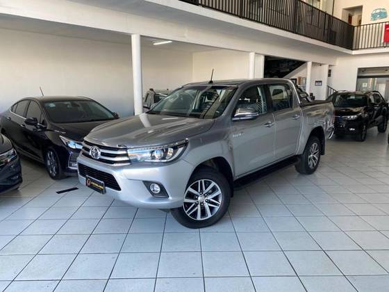 TOYOTA HILUX 2.7 SR 4X2 CD 16V FLEX 4P MANUAL