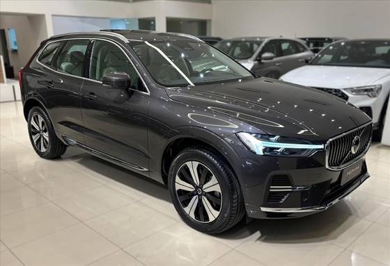 VOLVO XC60 2.0 T8 RECHARGE PLUS AWD GEARTRONIC