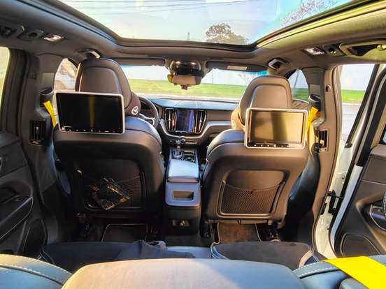 VOLVO-XC60-2.0 T5 GASOLINA R-DESIGN AWD GEARTRONIC VOLVO-XC60-2017
